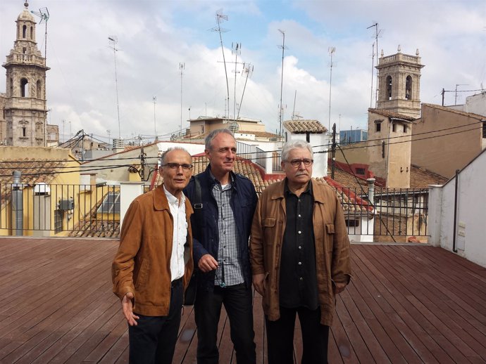 Ferran Garcia-Oliver, Miquel Àngel Estradé y Josep Ramon Bach, Premis Octubre'15