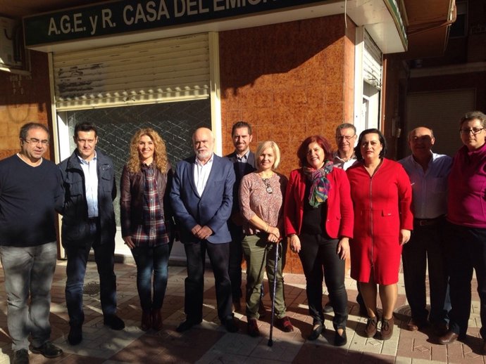 Reunión entre PSOE y Asociación de Emigrantes Retornados