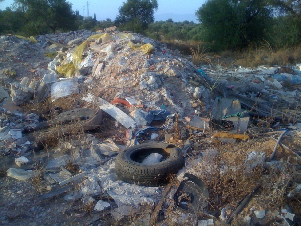 Imagen de archivo de un vertedero en Málaga