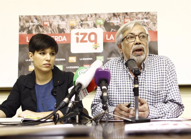 Beatriz Talegón y Ángel Viviente en la presentación del partido La Izquierda