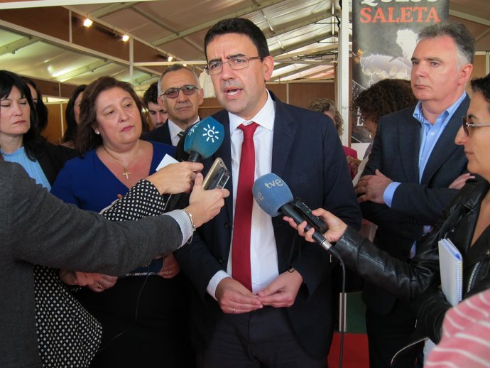 El portavoz del PSOE-A en el Parlamento andaluz, Mario Jiménez. 