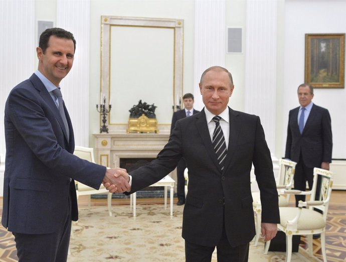 Putin se reúne con Al Assad