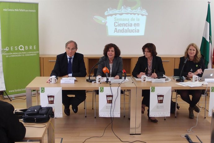 Presentación en Granada de la Semana de la Ciencia en Andalucía