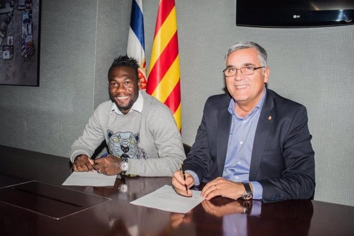 Caicedo renueva con el Espanyol hasta 2019