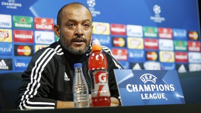 Nuno (Valencia) en rueda de prensa