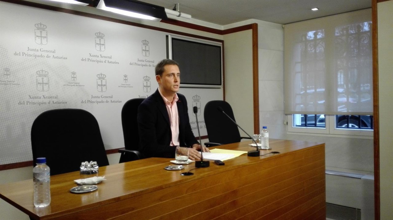 David González Medina, diputado del PP en la Junta General