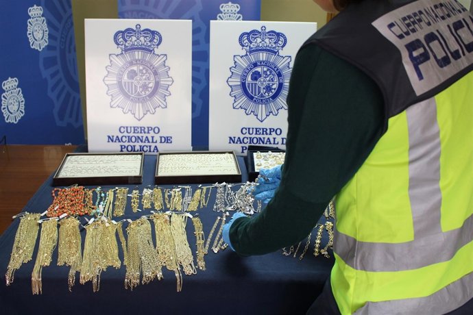 Joyas recuperadas en Sevilla