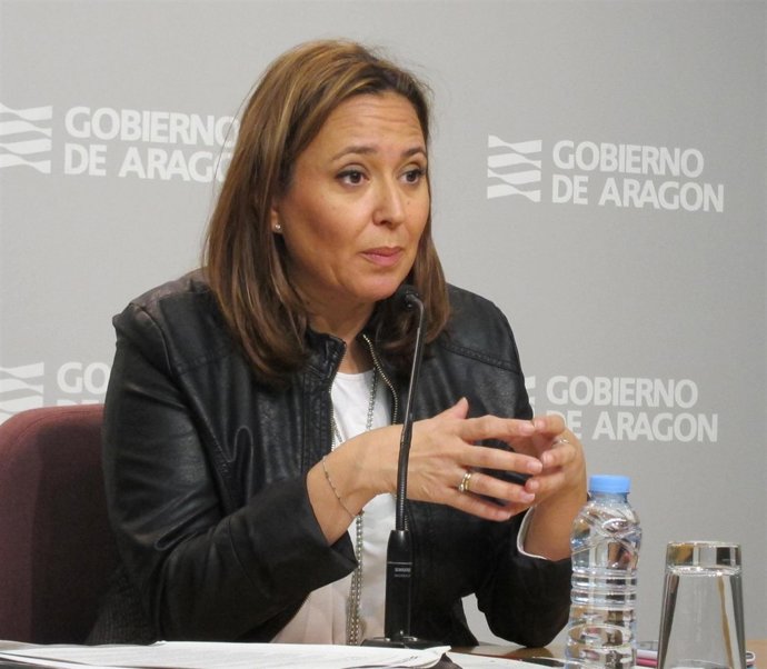 La consejera de Educación de Aragón, Mayte Pérez
