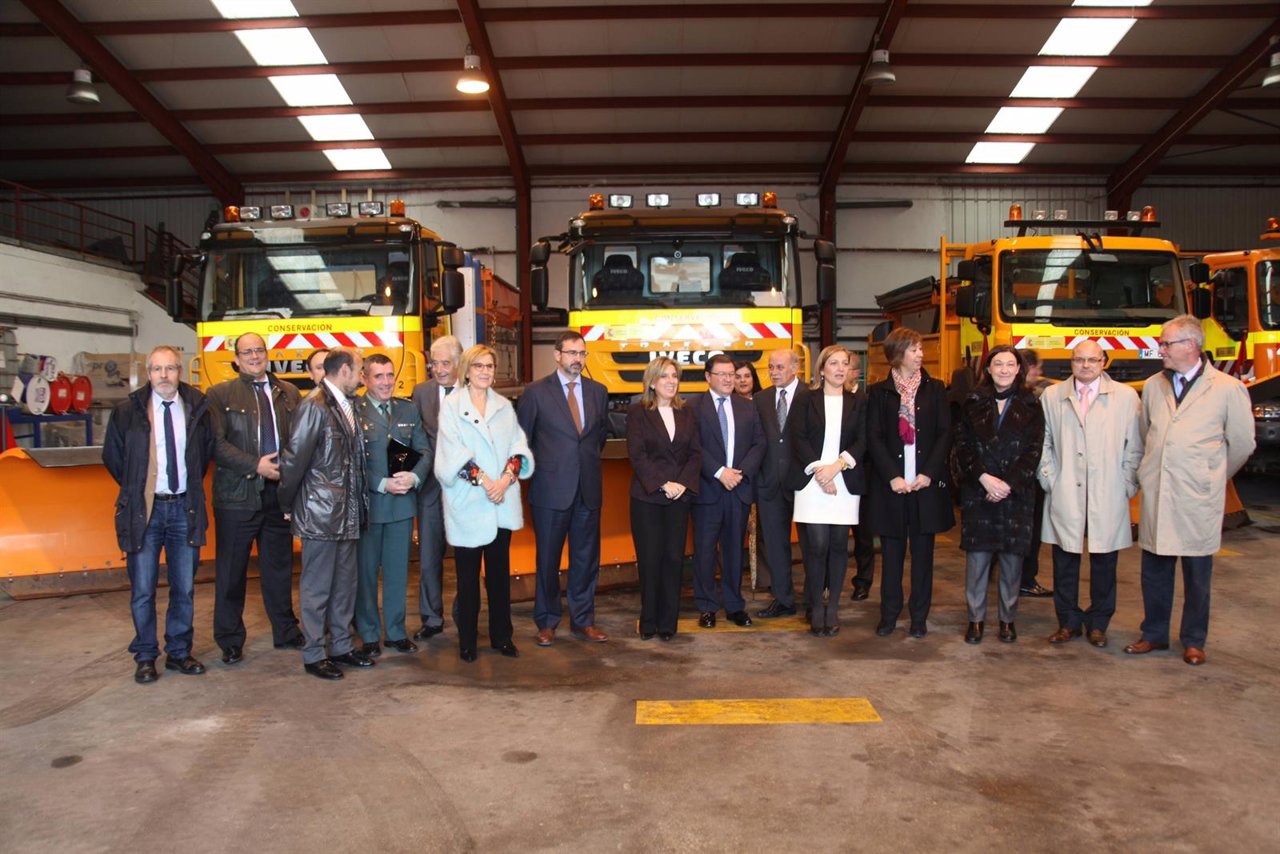 Salgueiro, inspeccionando el parque que compone la campaña de vialidad.