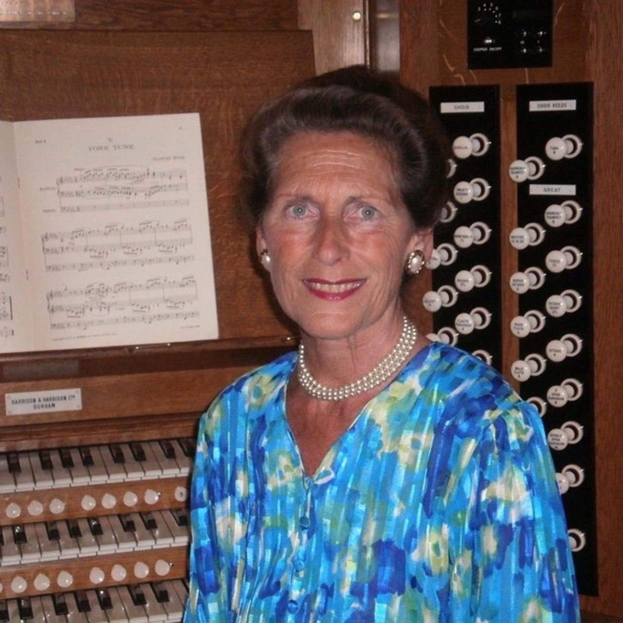 Jennifer Bate