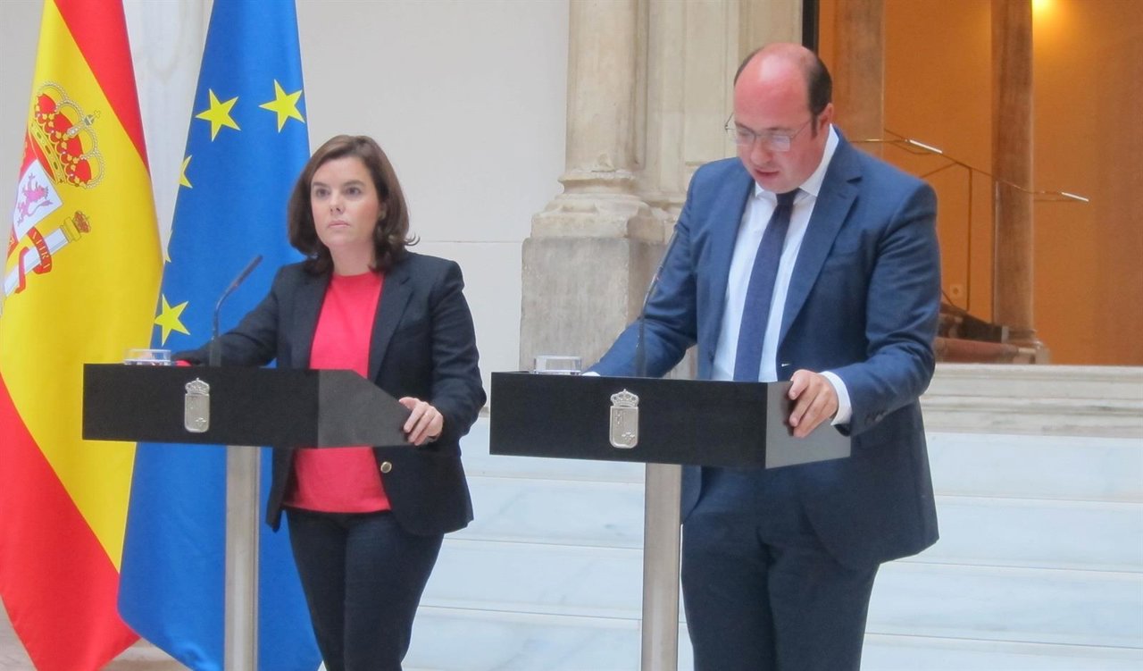 Soraya Sáez de Santamaría y Pedro Antonio Sánchez