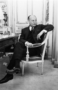 ¿Quién era el diseñador Pierre Balmain?