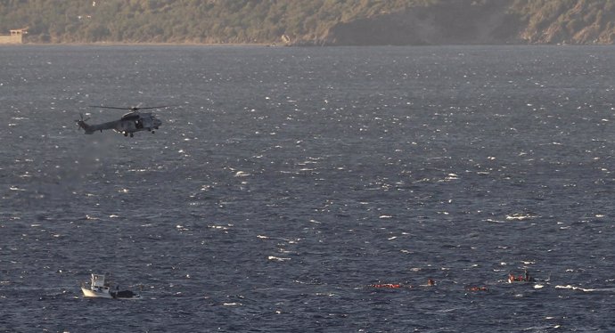 Despliegue en el mar Egeo por la llegada de refugiados