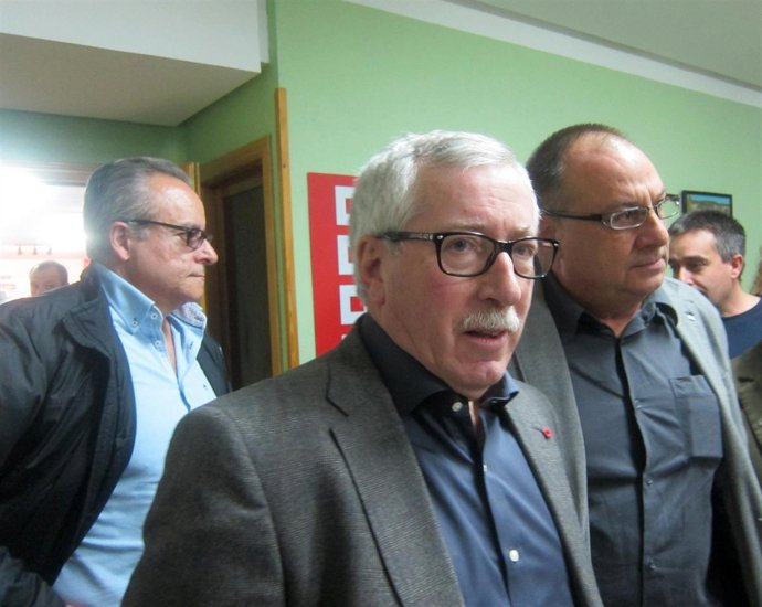 Fernández Toxo, antes de atender a los periodistas.