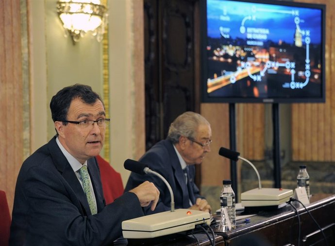 El alcalde preside el Consejo Social de Murcia