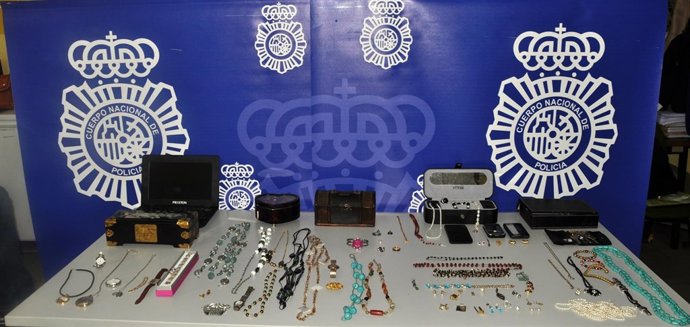 Material robado por los dos detenidos 