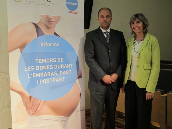 Pta de Fame Cristina Martínez con el dtr de Márqueting de Caprabo Xavier Ramon