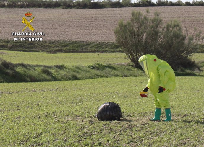 Guardia Civil controla y retira un objeto aeroespacial en Mula 