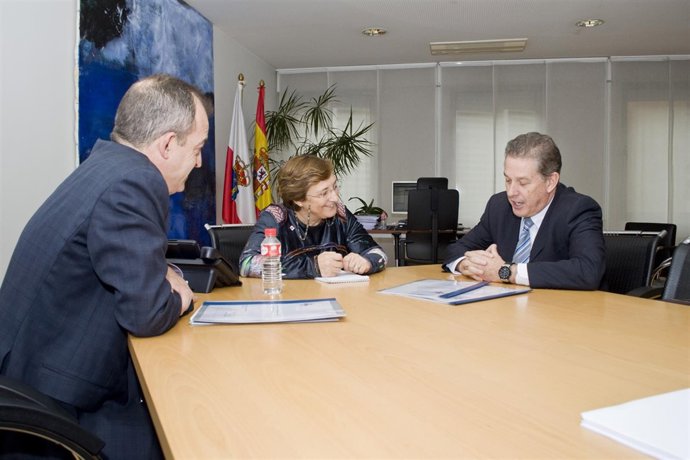 Real se reúne con el presidente del Colegio de Protésicos Dentales