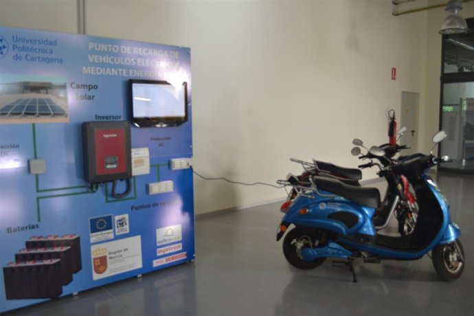 La UPCT pone en marcha la primera fotolinera de la Región monitorizada 