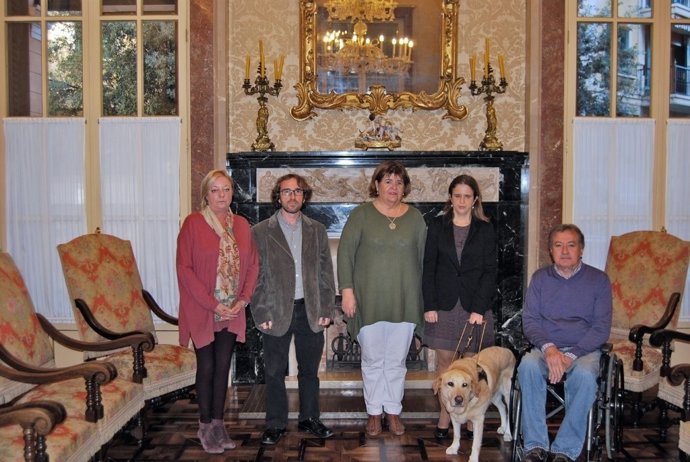 Huertas con representantes del Cermi