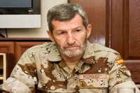 El Gobierno cesa al exJEMAD por pérdida de confianza e incumplir el deber de neutralidad