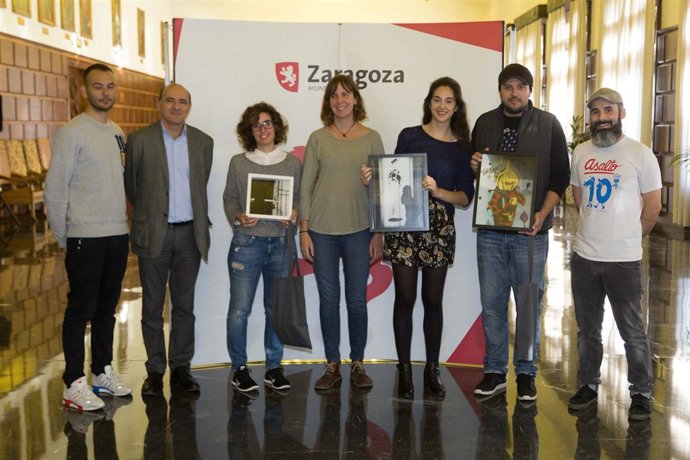 Artigas con los premiados de #paradaASALTO