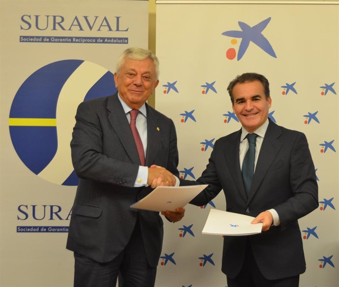 Suraval y Caixabank firman un acuerdo