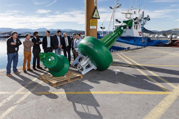 El consejero de Obras Públicas supervisa el balizamiento 