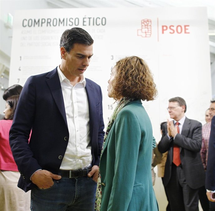 Pedro Sánchez y Meritxell Batet