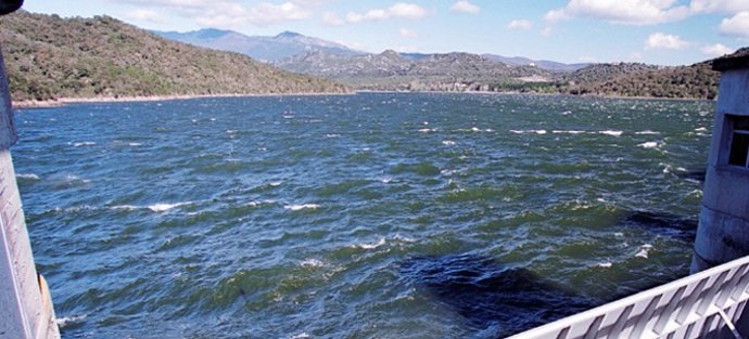 Embalse Darnius Boadella
