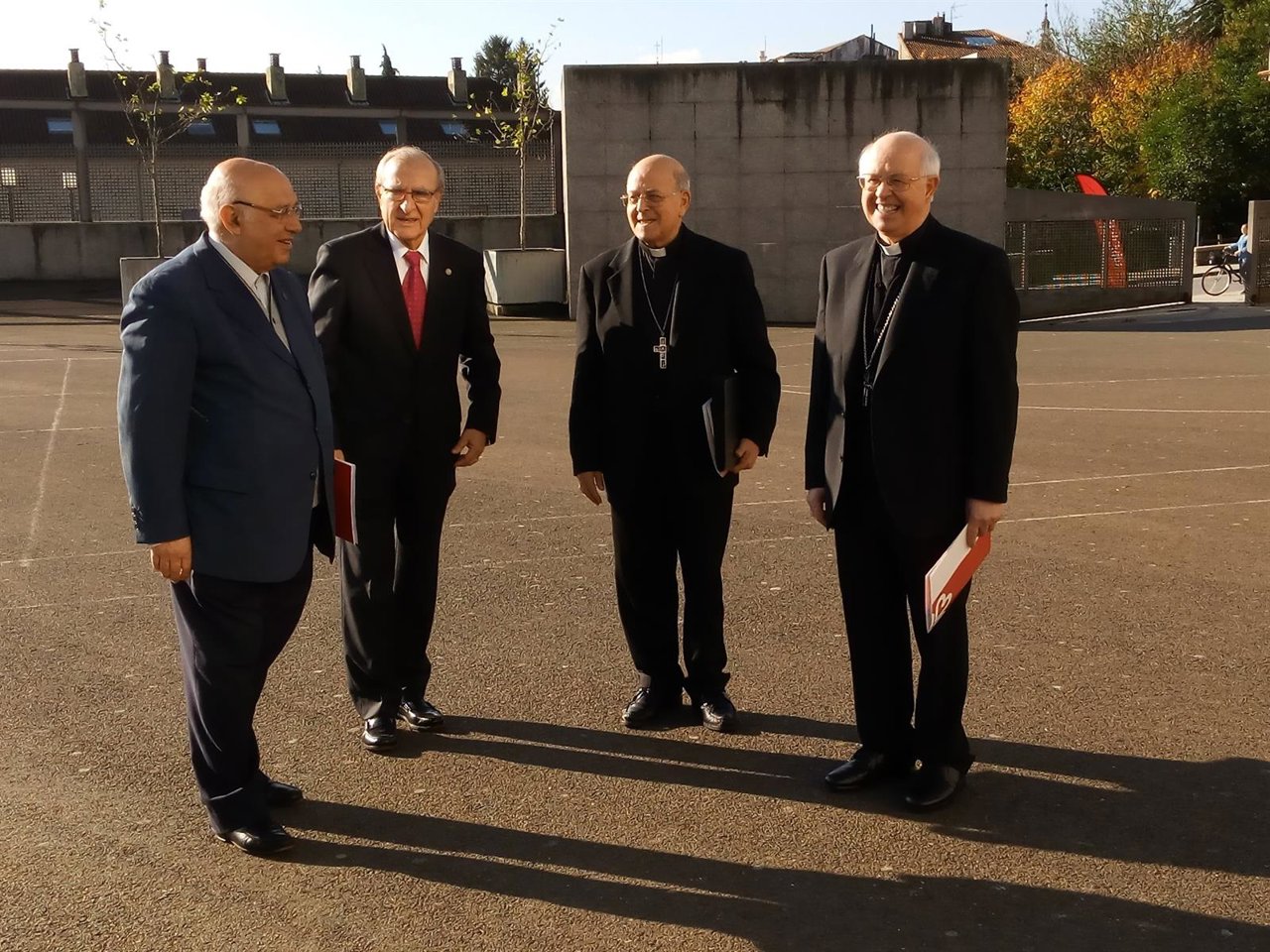 El arzobispo de Santiago y el presidente de la Conferencia Episcopal Española