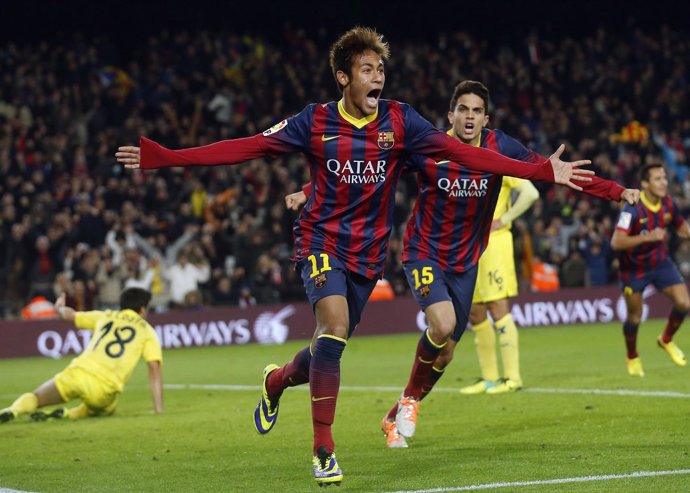 El FC Barcelona se impone al Villarreal en el Camp Nou