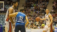 El Fontes do Sar sigue siendo un fortín y el Baloncesto Sevilla se estrena