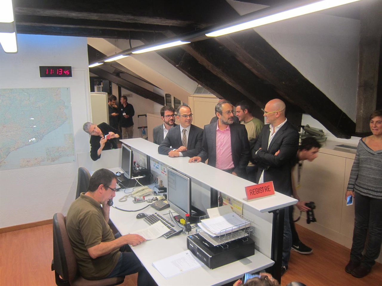 J.Turull (JxSí) A.Baños (CUP), R.Romeva (JxSí)