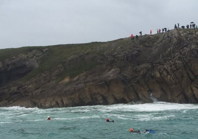 Labores de búsqueda del pescador desaparecido