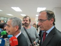 Alonso cree que la dimisión de Uriarte muestra que Podemos es un partido "muy nuevo pero con rencillas de partido viejo"