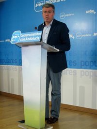 El alcalde de Jaén dejará el consistorio para centrarse en el Congreso