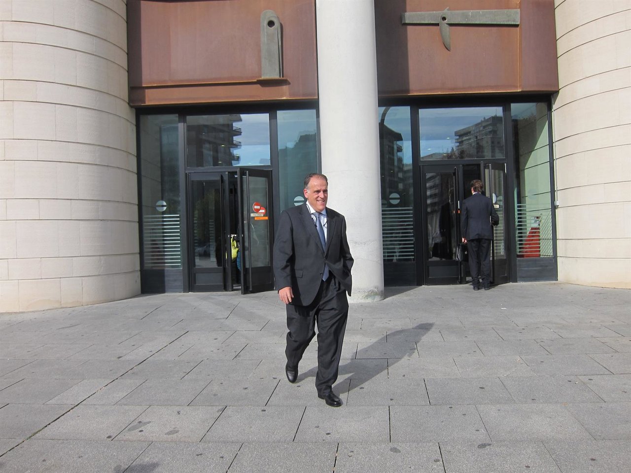 Javier Tebas a su salida de los juzgados de Pamplona