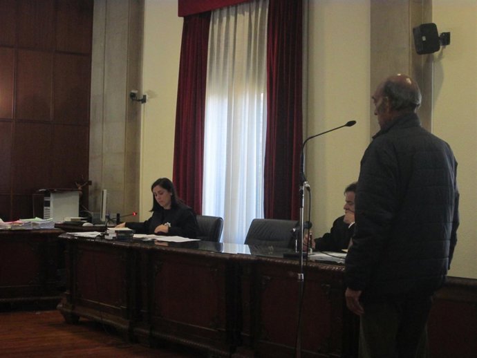 El acusado prestando declaración en la Audiencia de Jaén