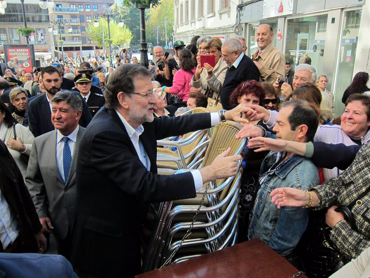 Rajoy durante su visita a Béjar (Salamanca)