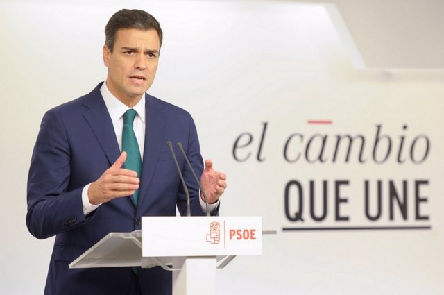 Pedro Sánchez comparece tras declaración independencia Cataluña