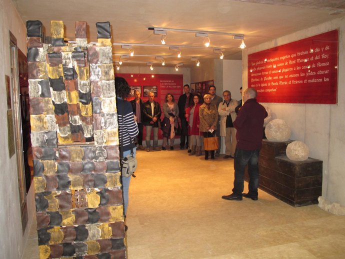 Exposición 'Ciudades bajo asedio' en la Muralla de Teruel