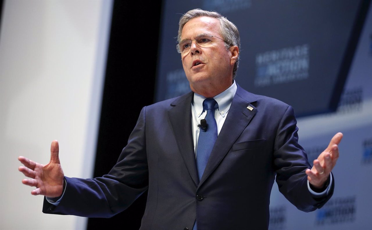 Former Florida Governor and U.S. Presidential candidate Jeb Bush speaks during t