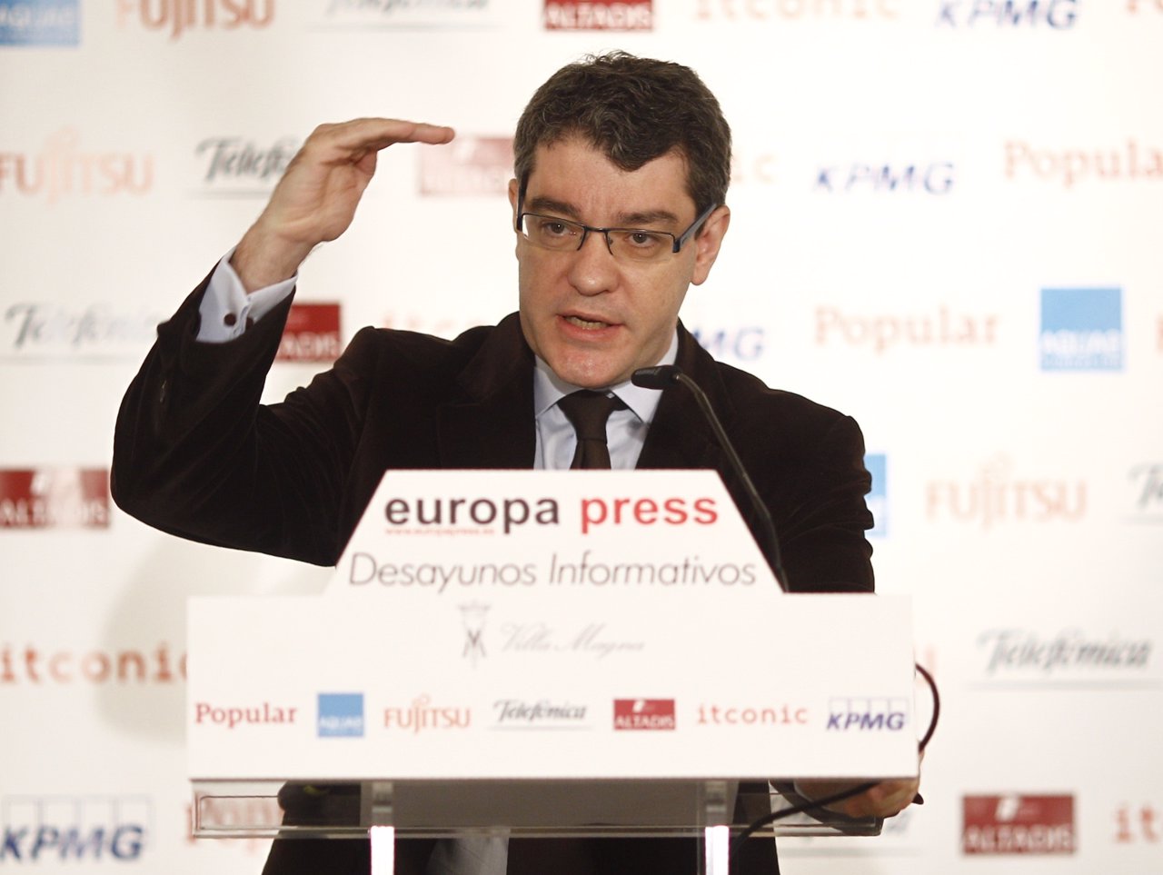 Desayuno de Europa Press con Álvaro Nadal, director de la Oficina Económica