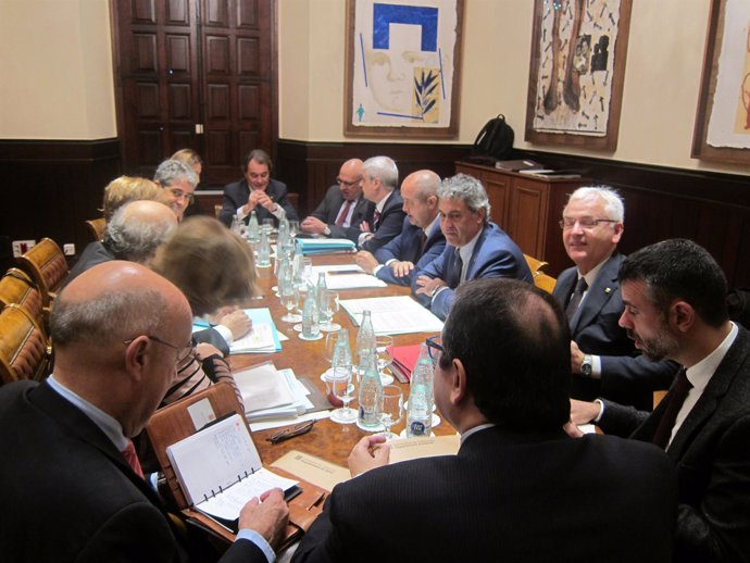 El Consell Executiu se reúne en el Parlament