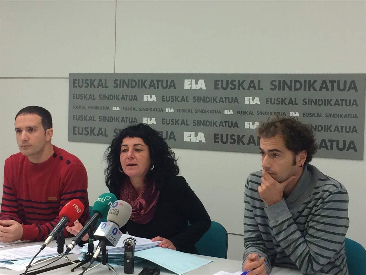 Lakuntza, Ontoria y Giménez en la rueda de prensa