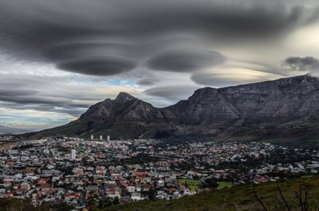Nubes en Ciudad del Cabo, Sudáfrica