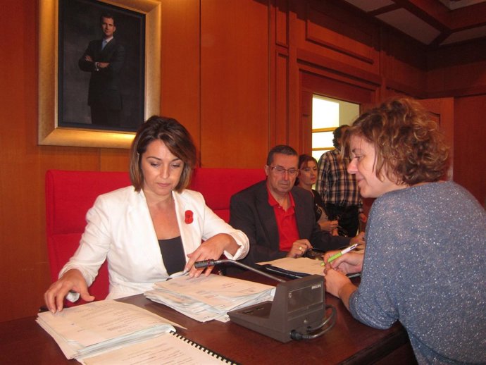 Isabel Ambrosio con Alba Doblas