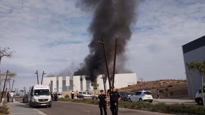 Incendio en una empresa del PITA